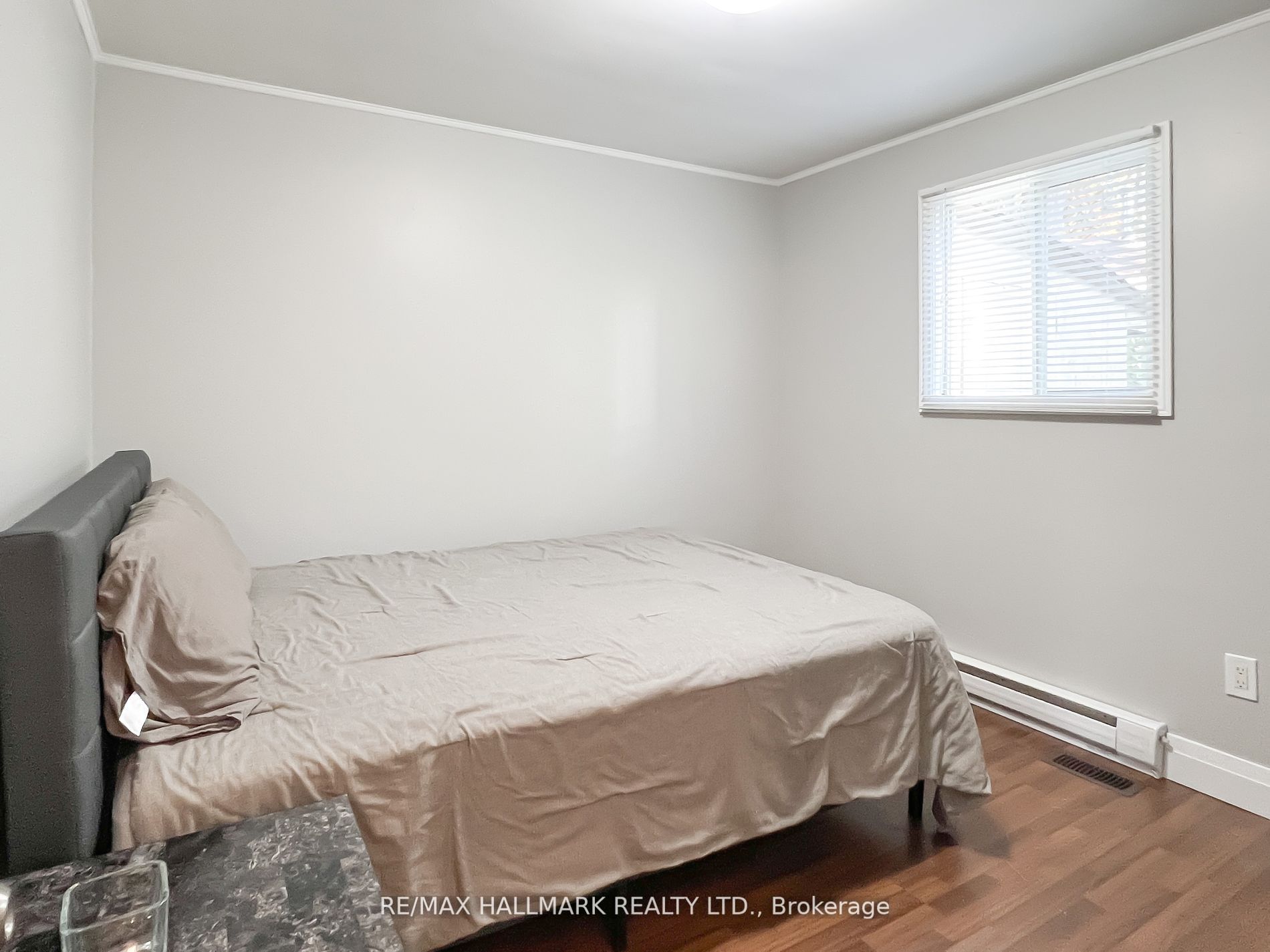 1127 Gilford Road