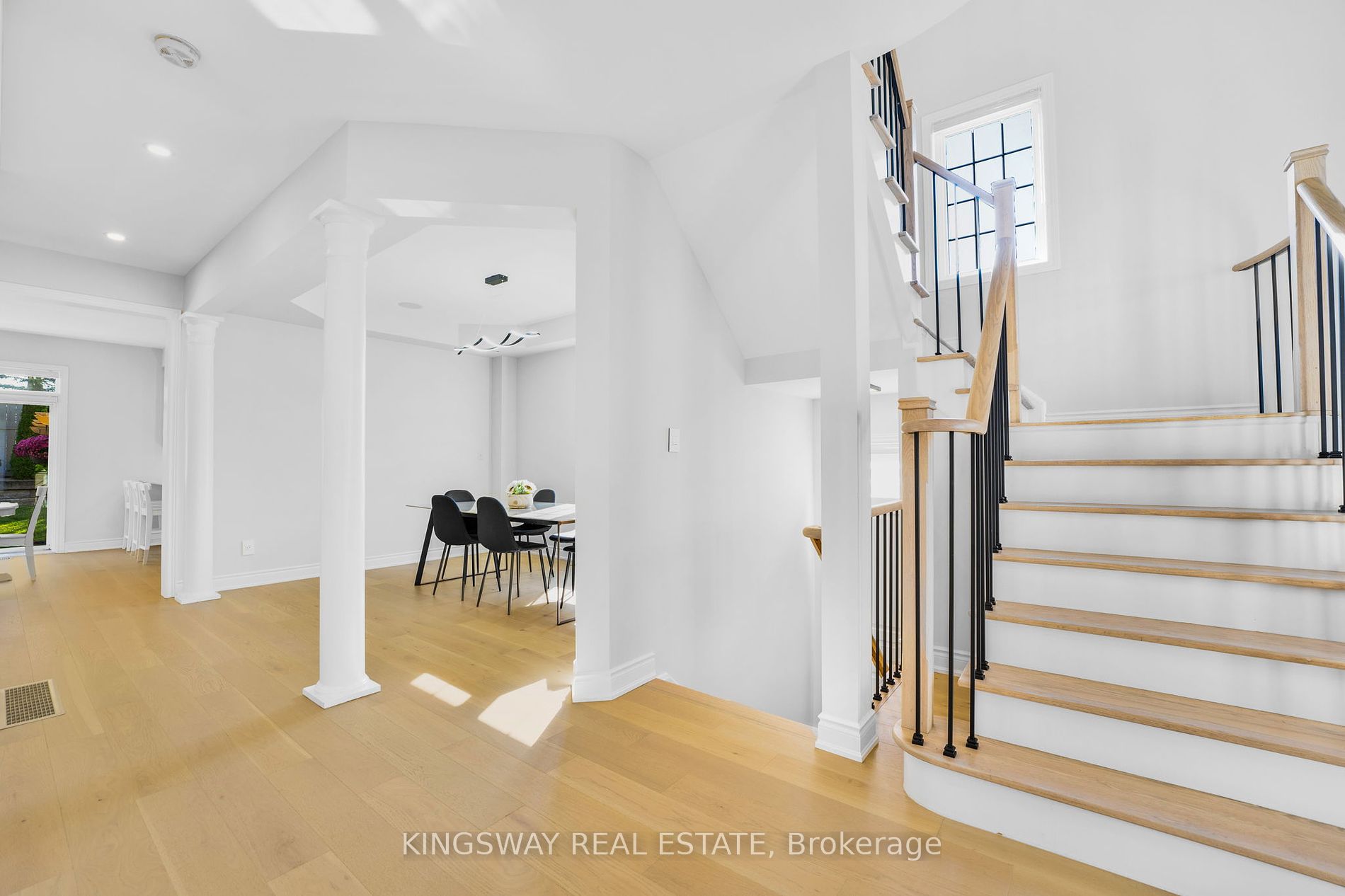 61 Milligan St