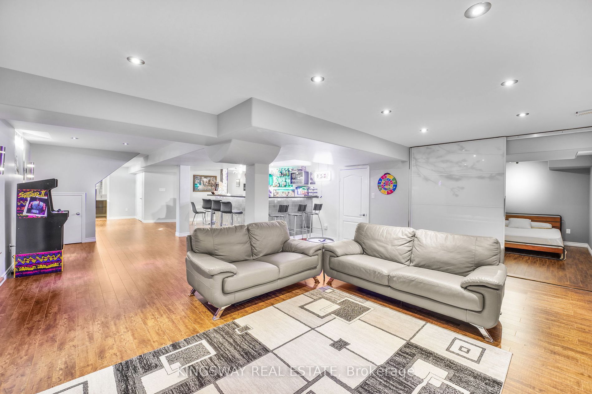 61 Milligan St