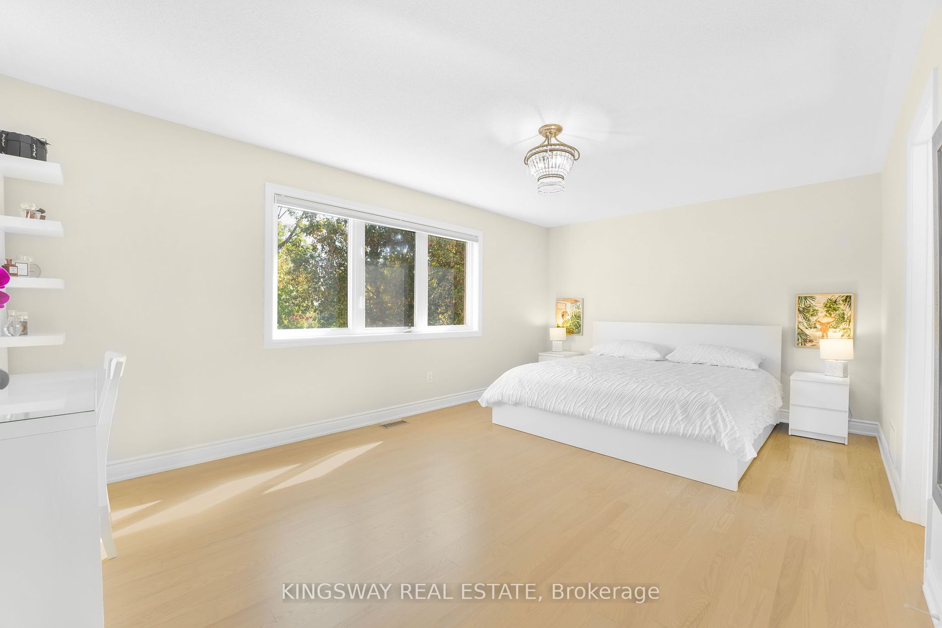 61 Milligan St