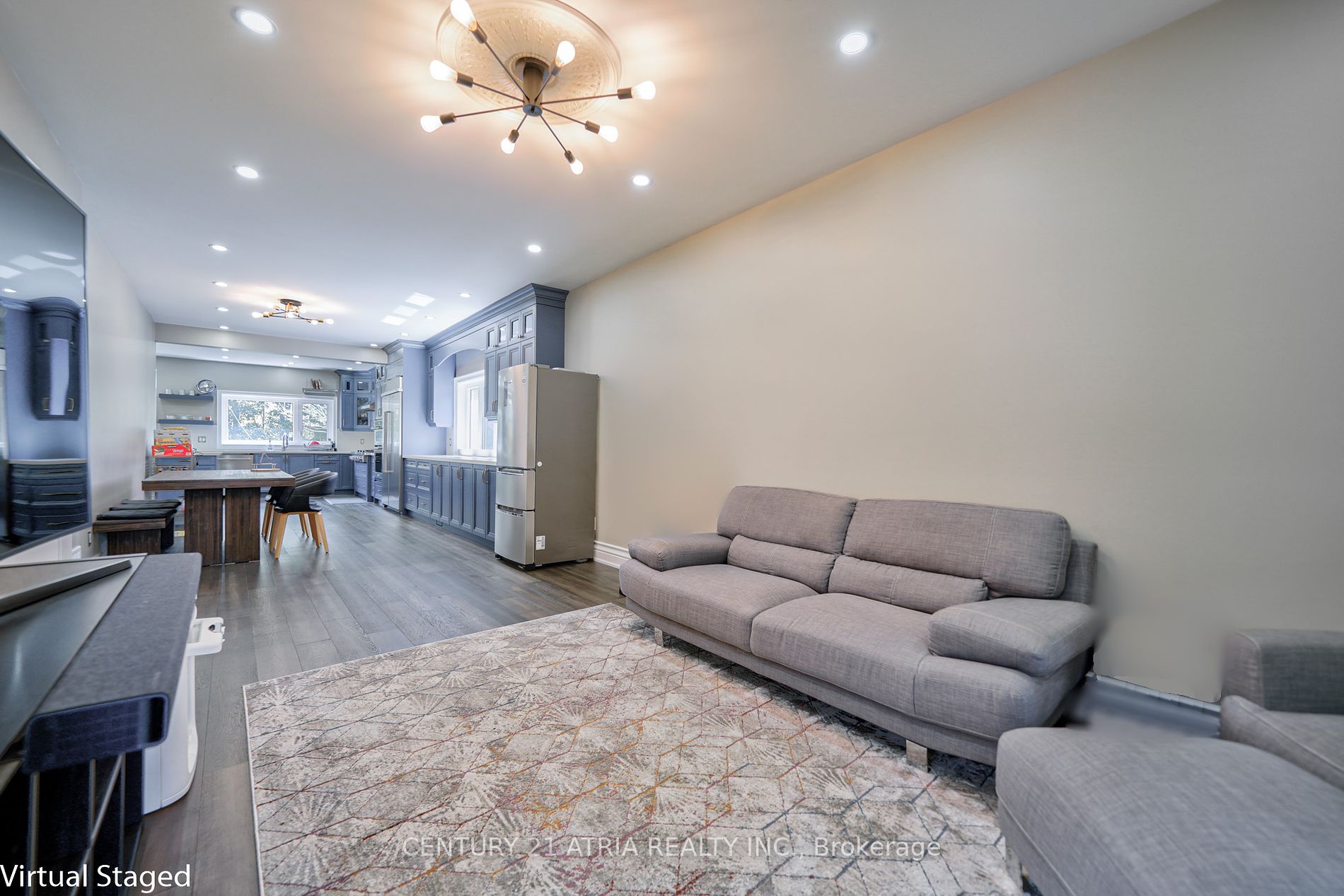 11 Mulberry Mews E