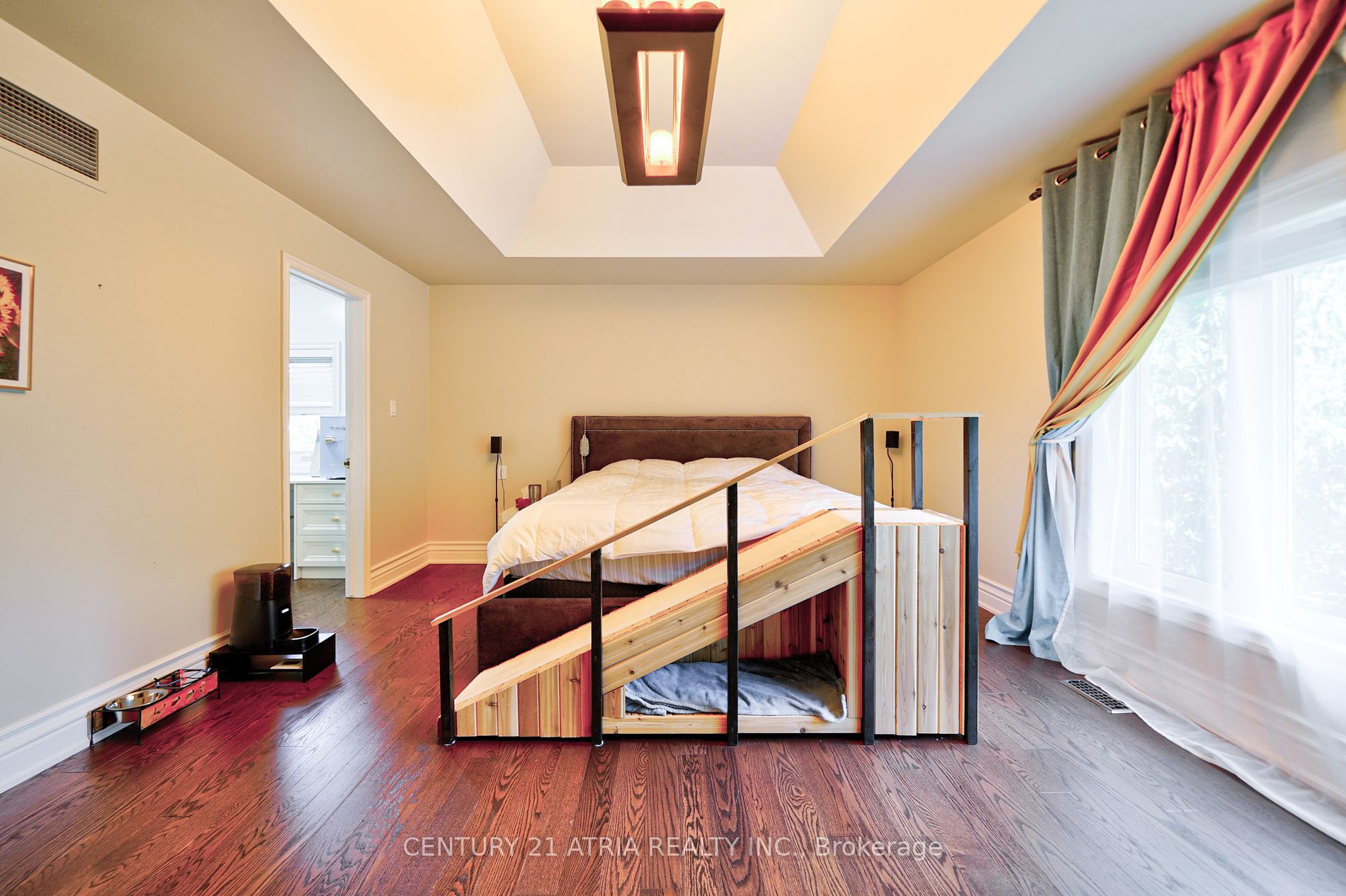 11 Mulberry Mews E