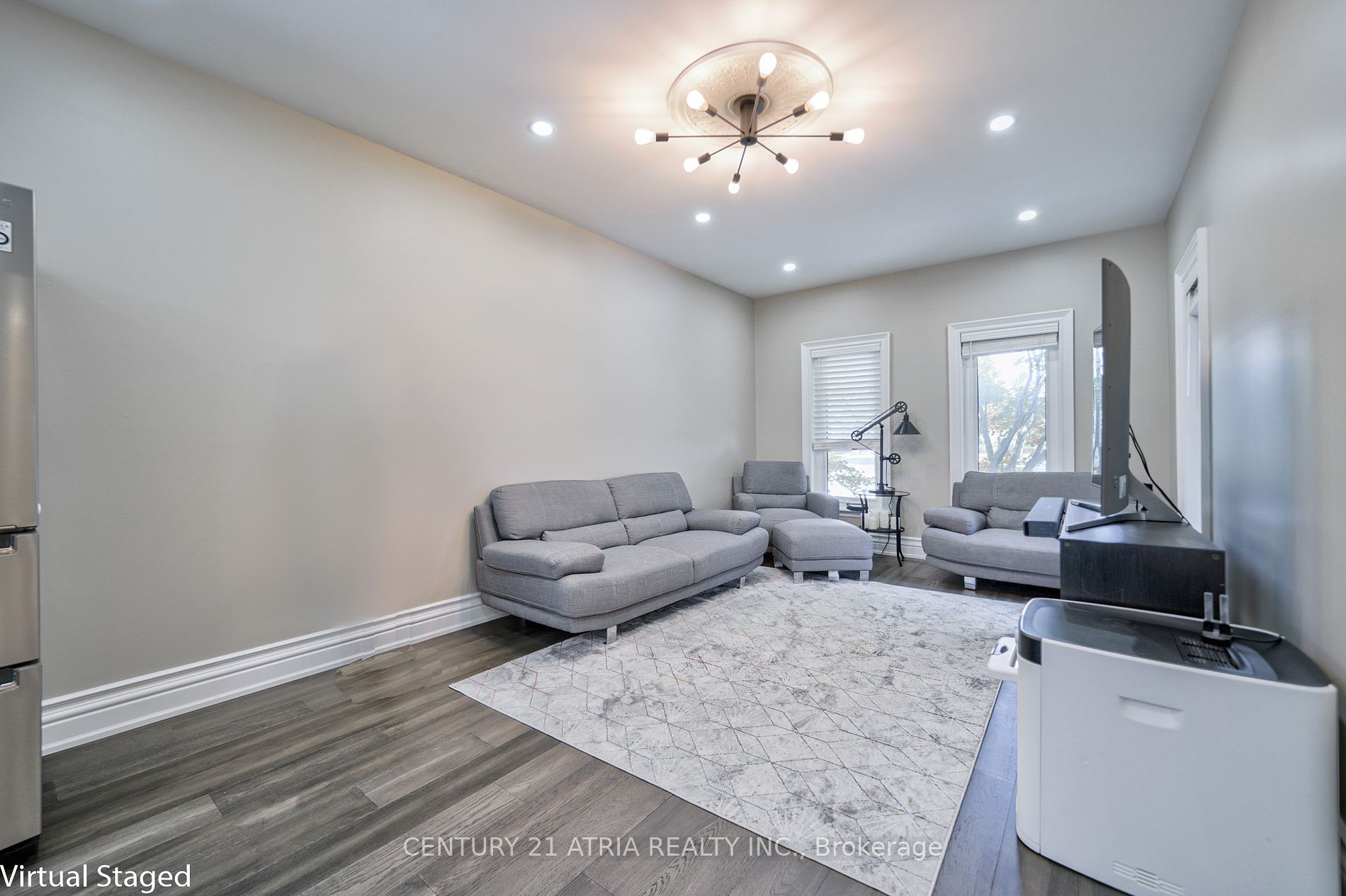 11 Mulberry Mews E