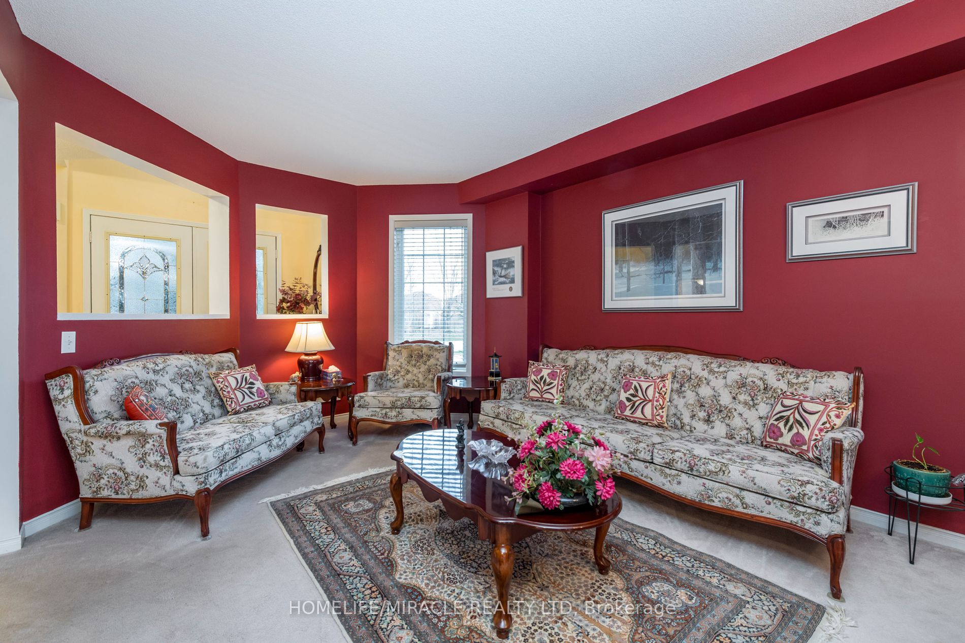 1338 Vincent Crescent