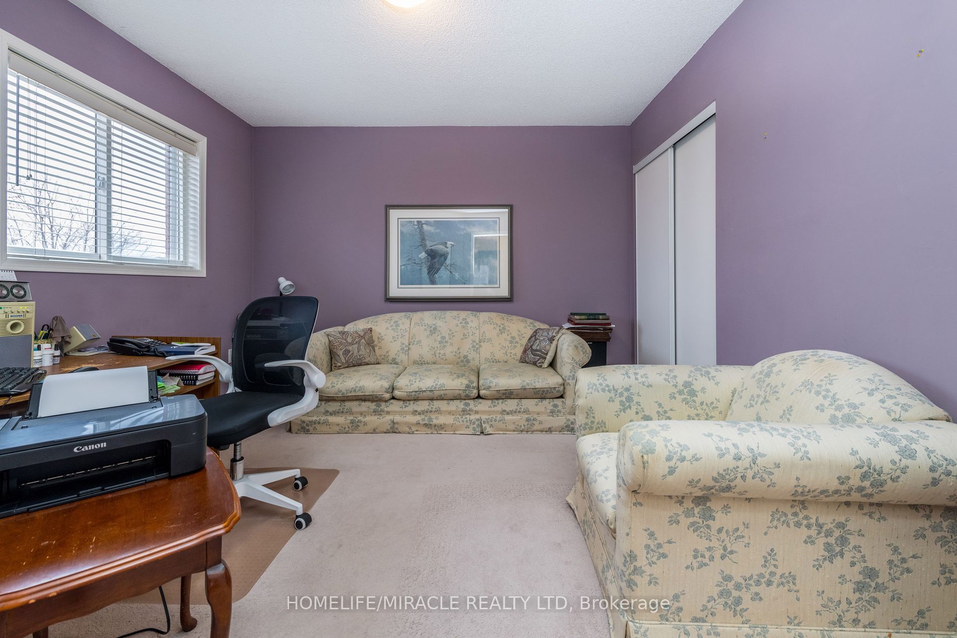 1338 Vincent Crescent