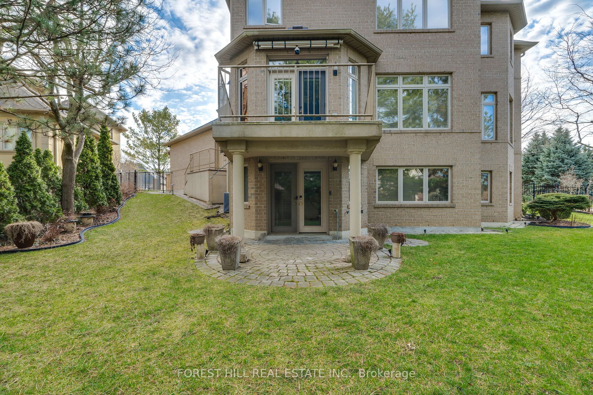 151 Nevada Crescent