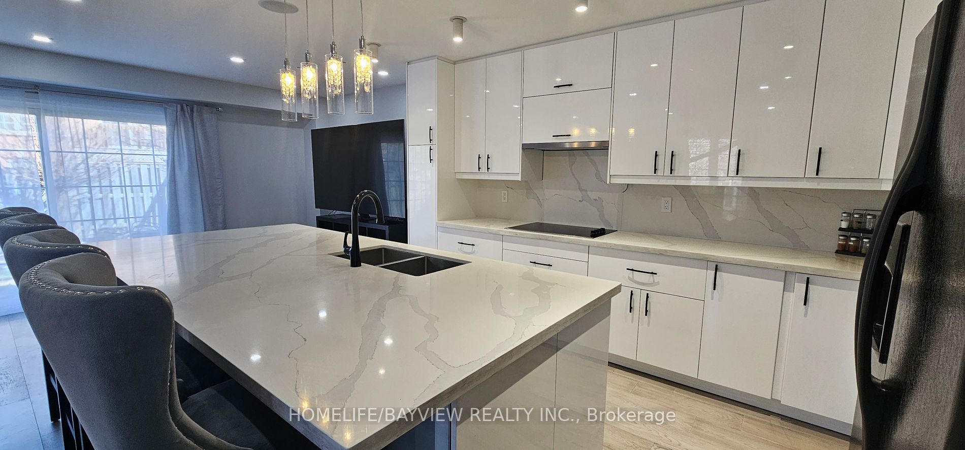 36 Lodgeway Dr