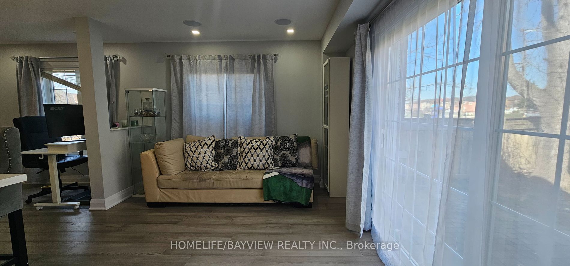 36 Lodgeway Dr