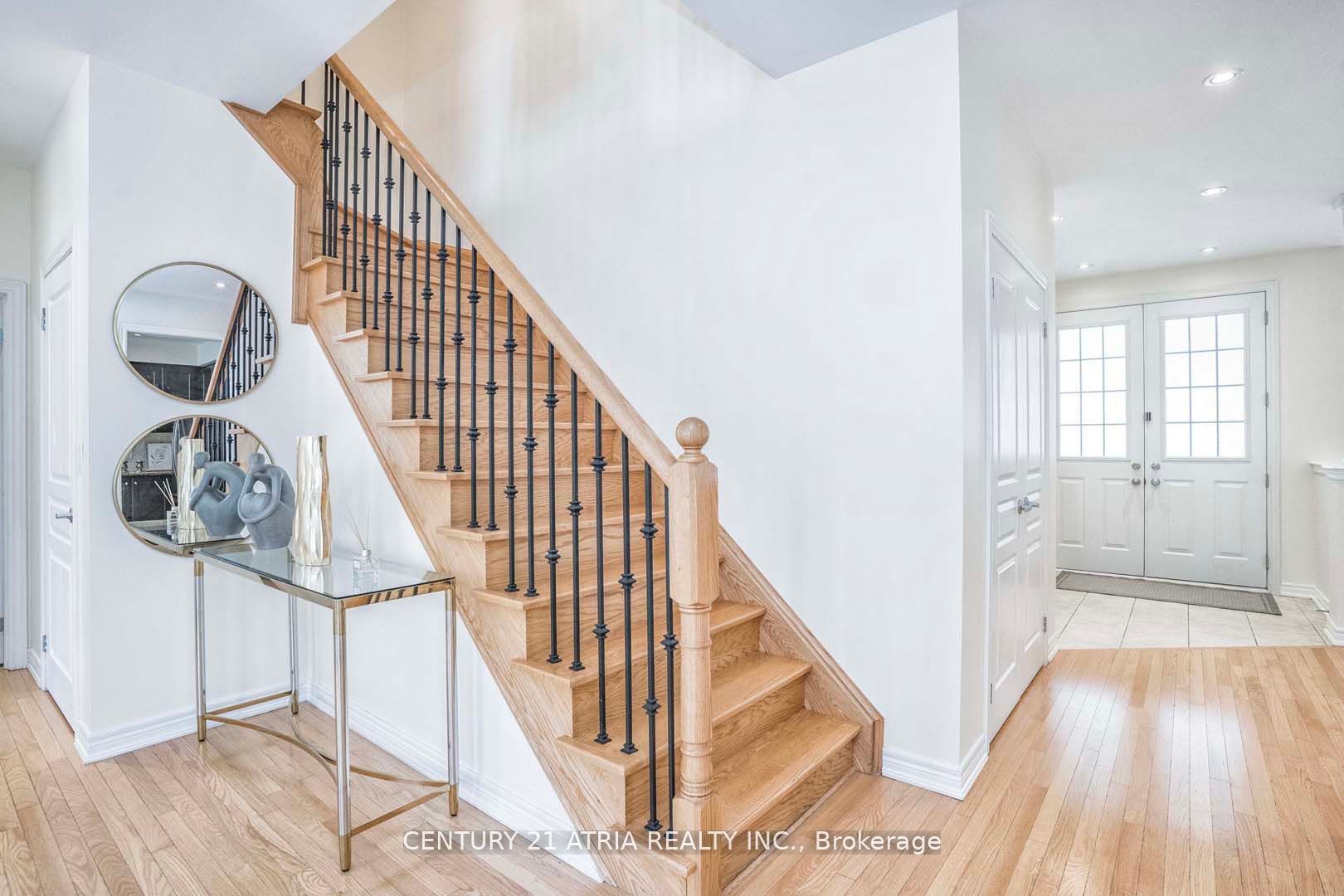 48 Farmhouse Cres