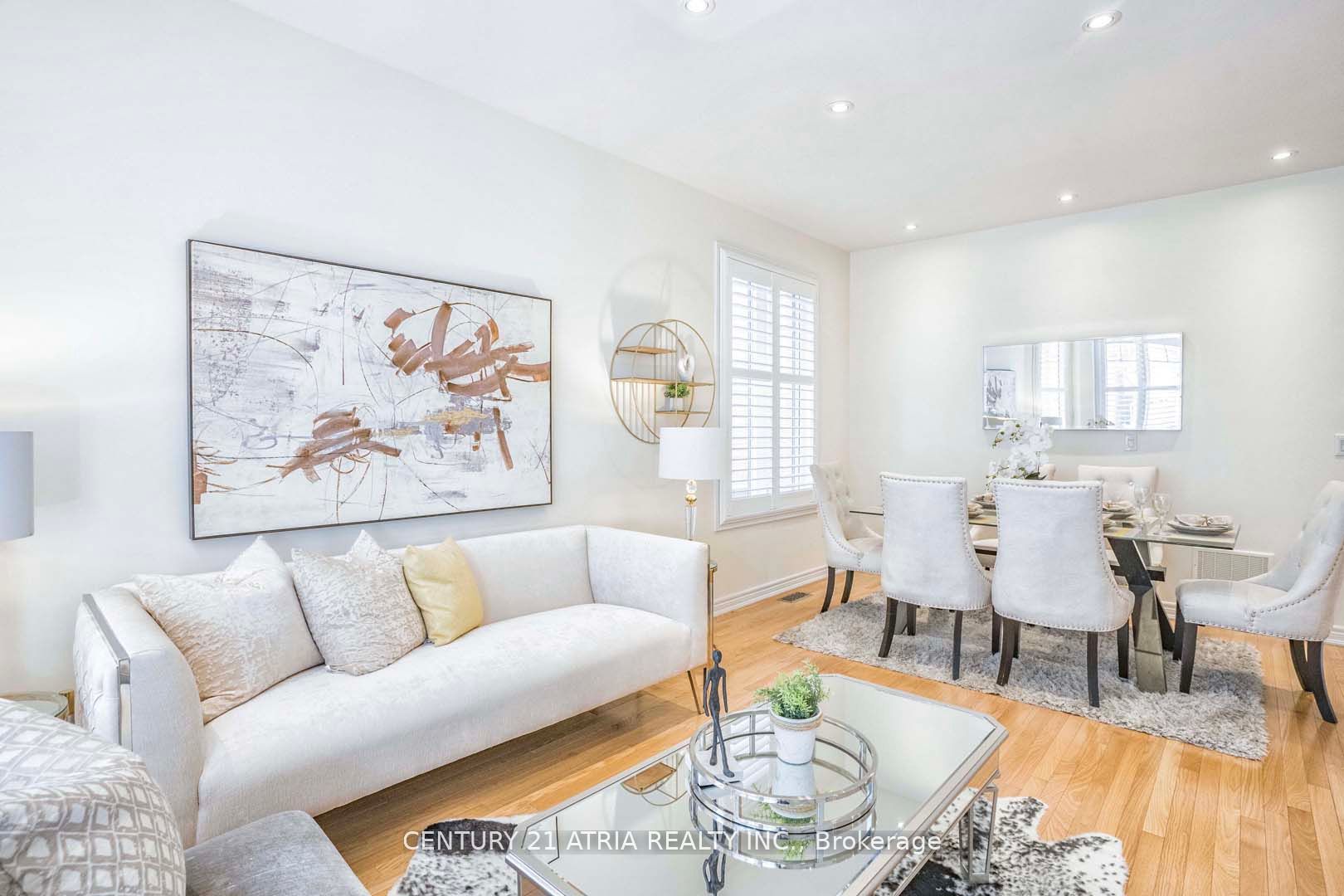 48 Farmhouse Cres