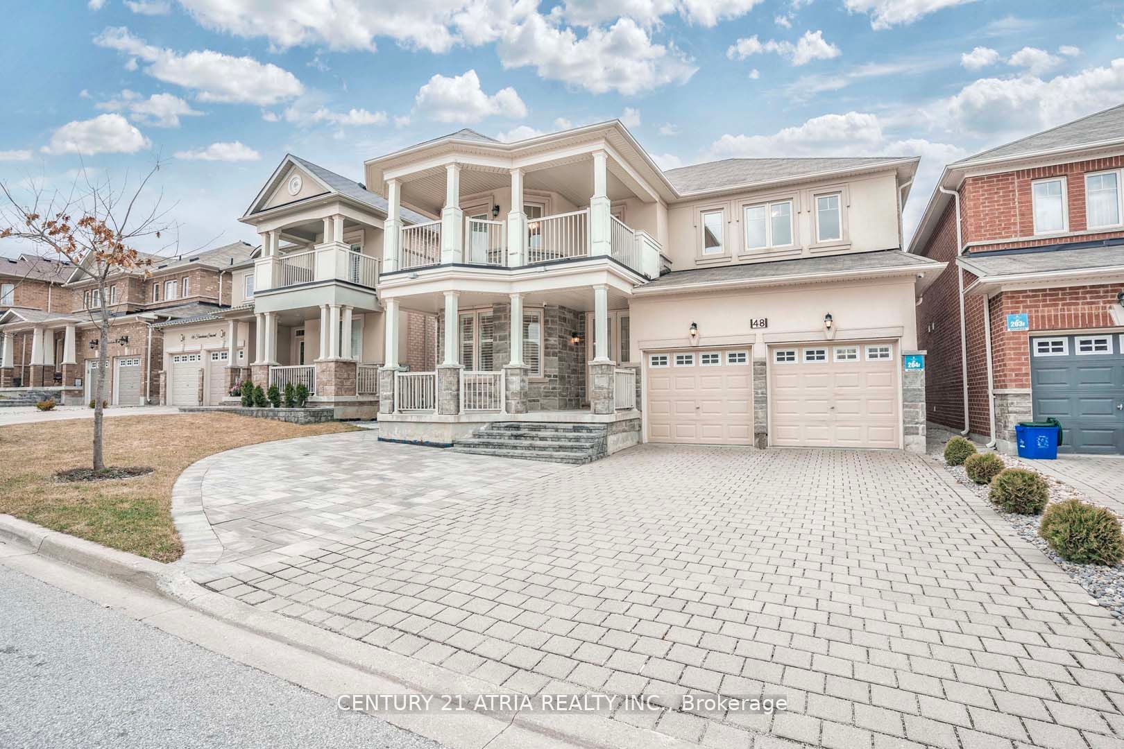 48 Farmhouse Cres
