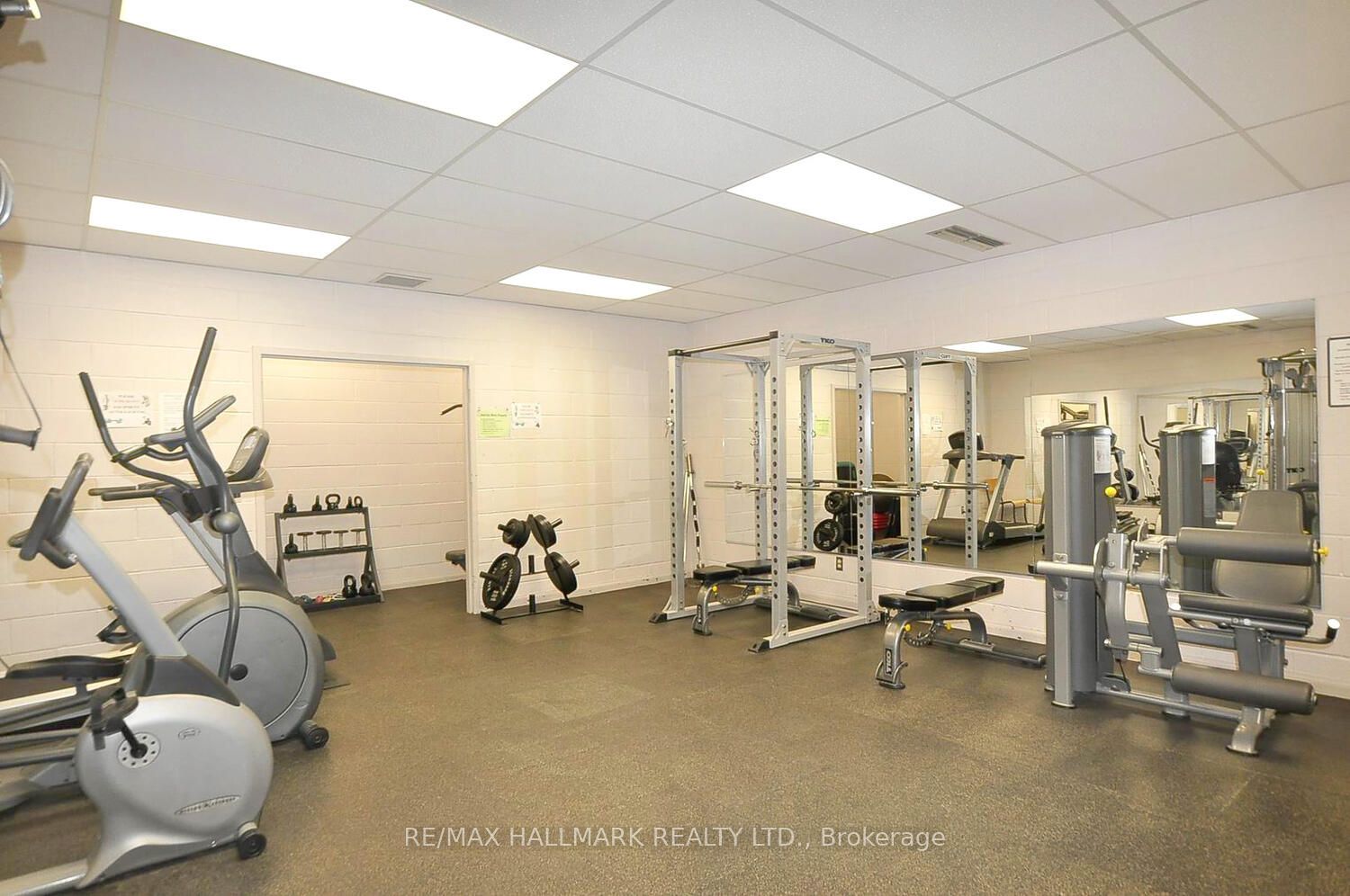 40 Baif Boulevard #406