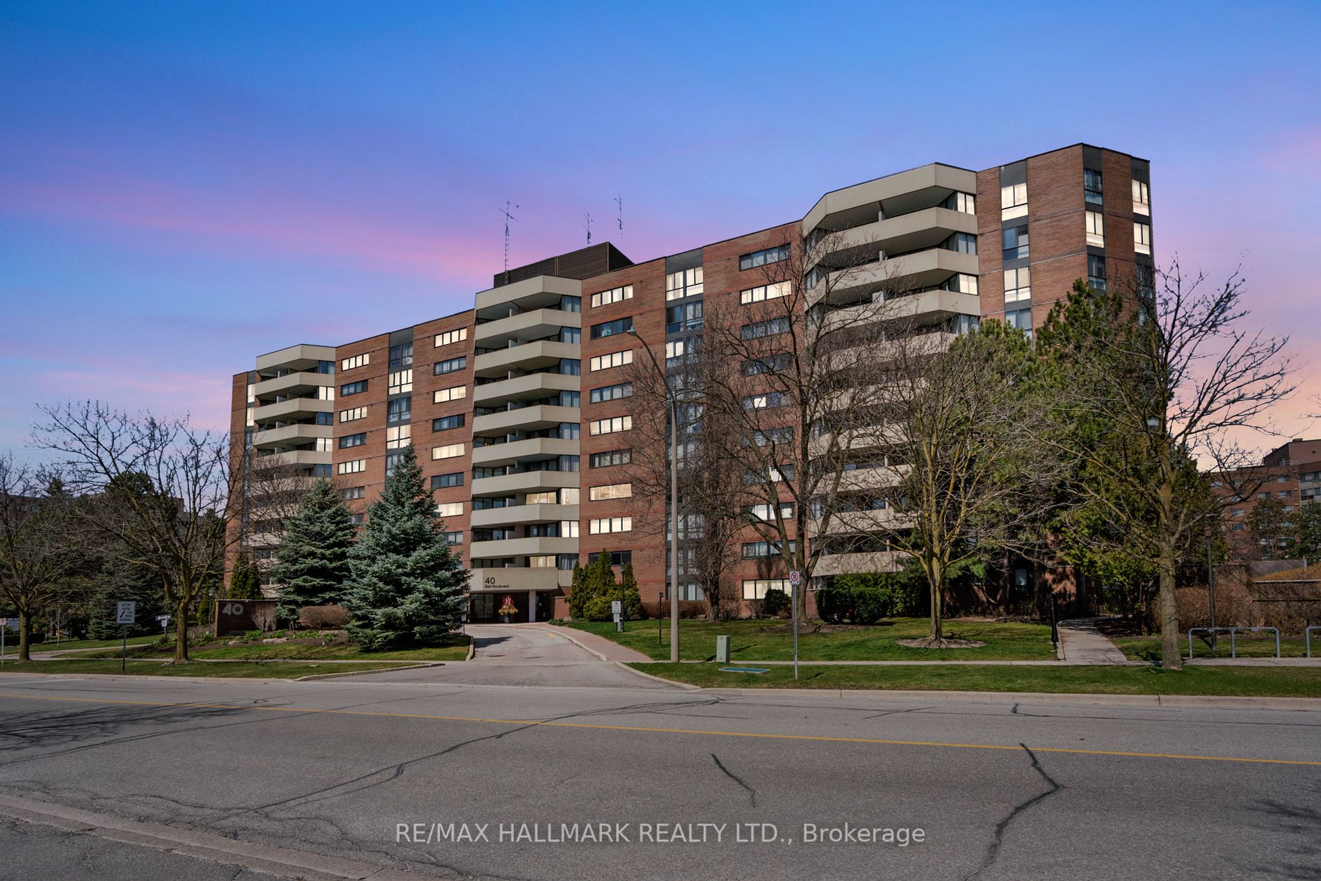 40 Baif Boulevard #406