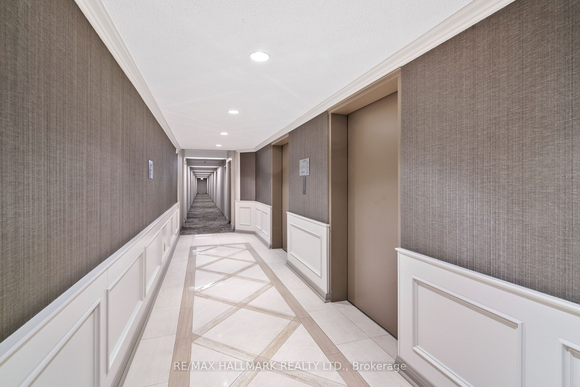 40 Baif Boulevard #406
