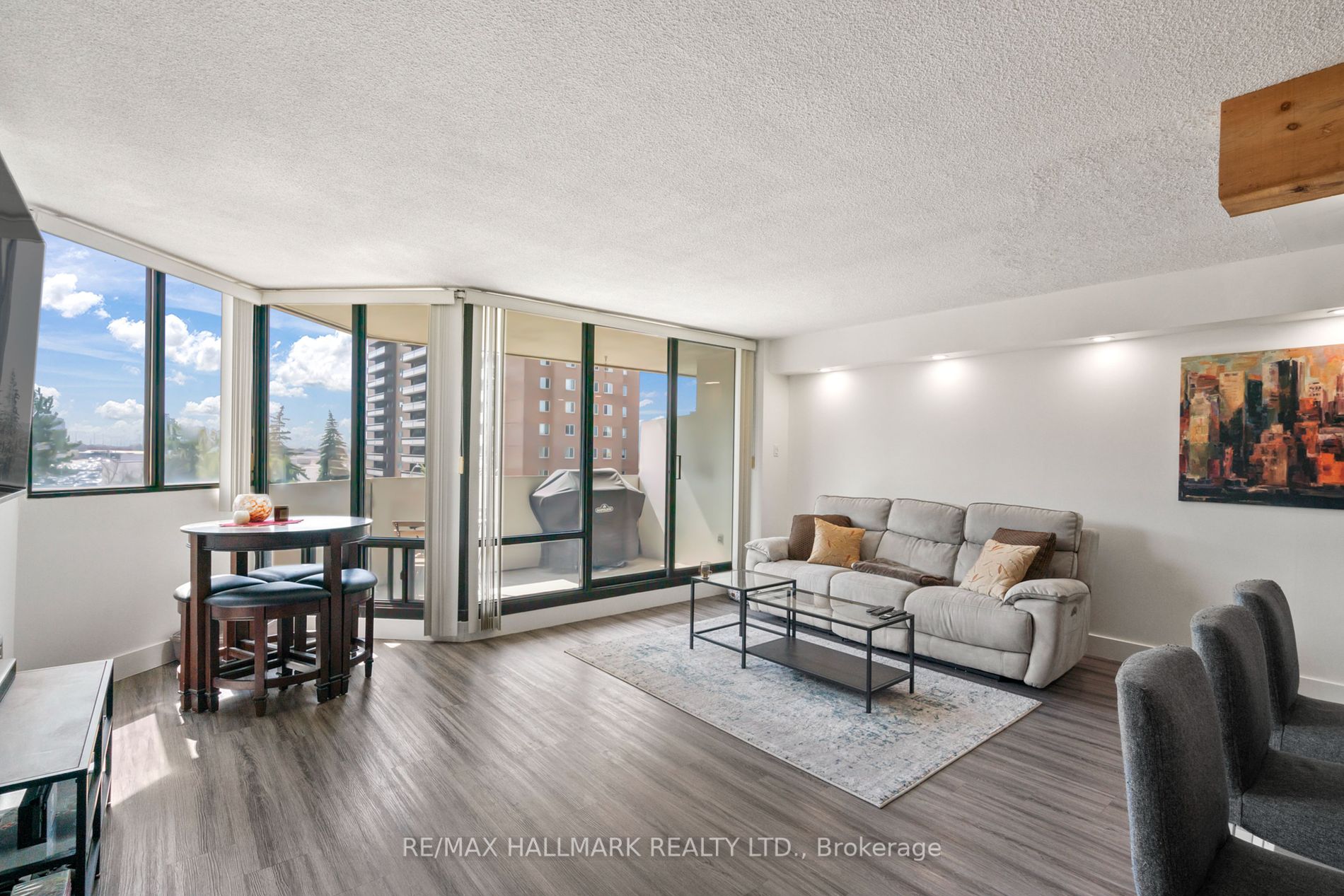40 Baif Boulevard #406