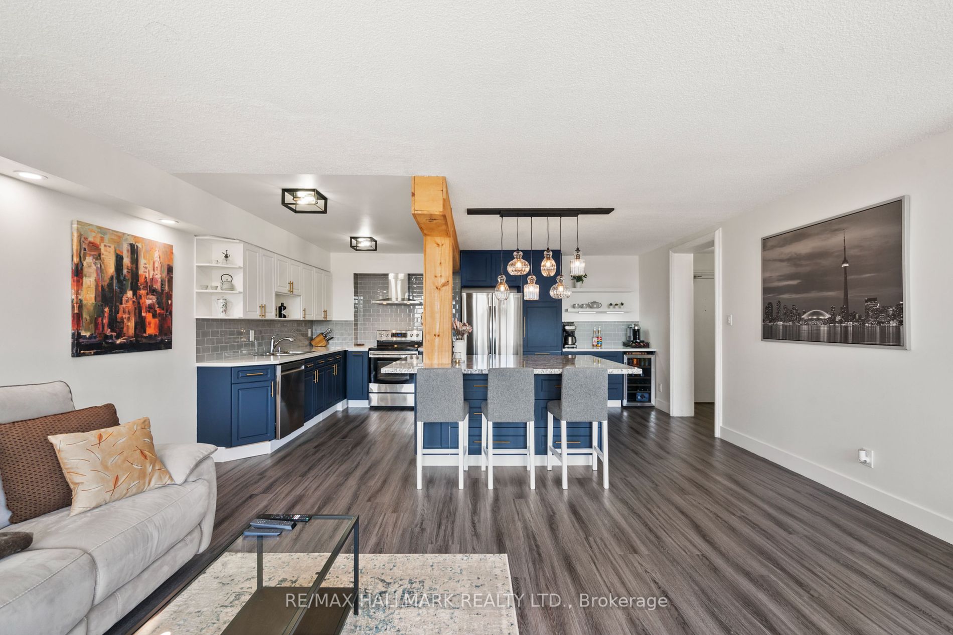 40 Baif Boulevard #406