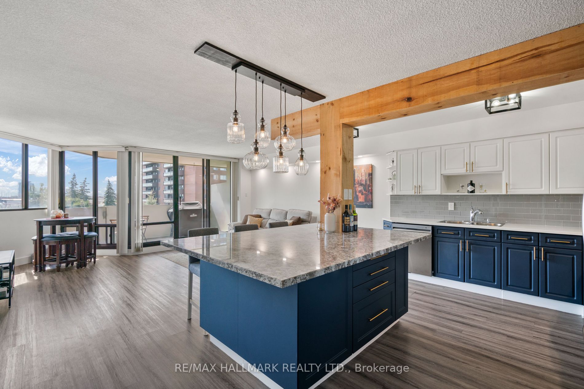 40 Baif Boulevard #406