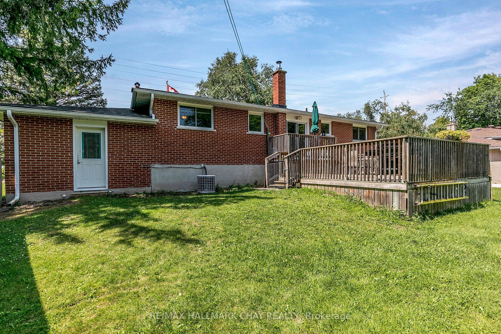 3151 25th Sideroad