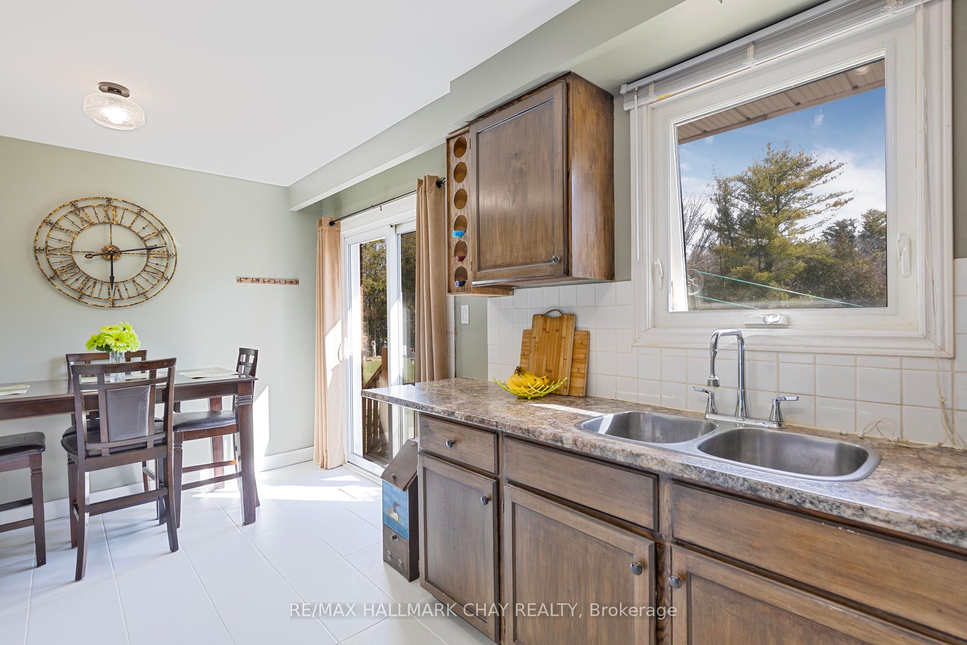3151 25th Sideroad