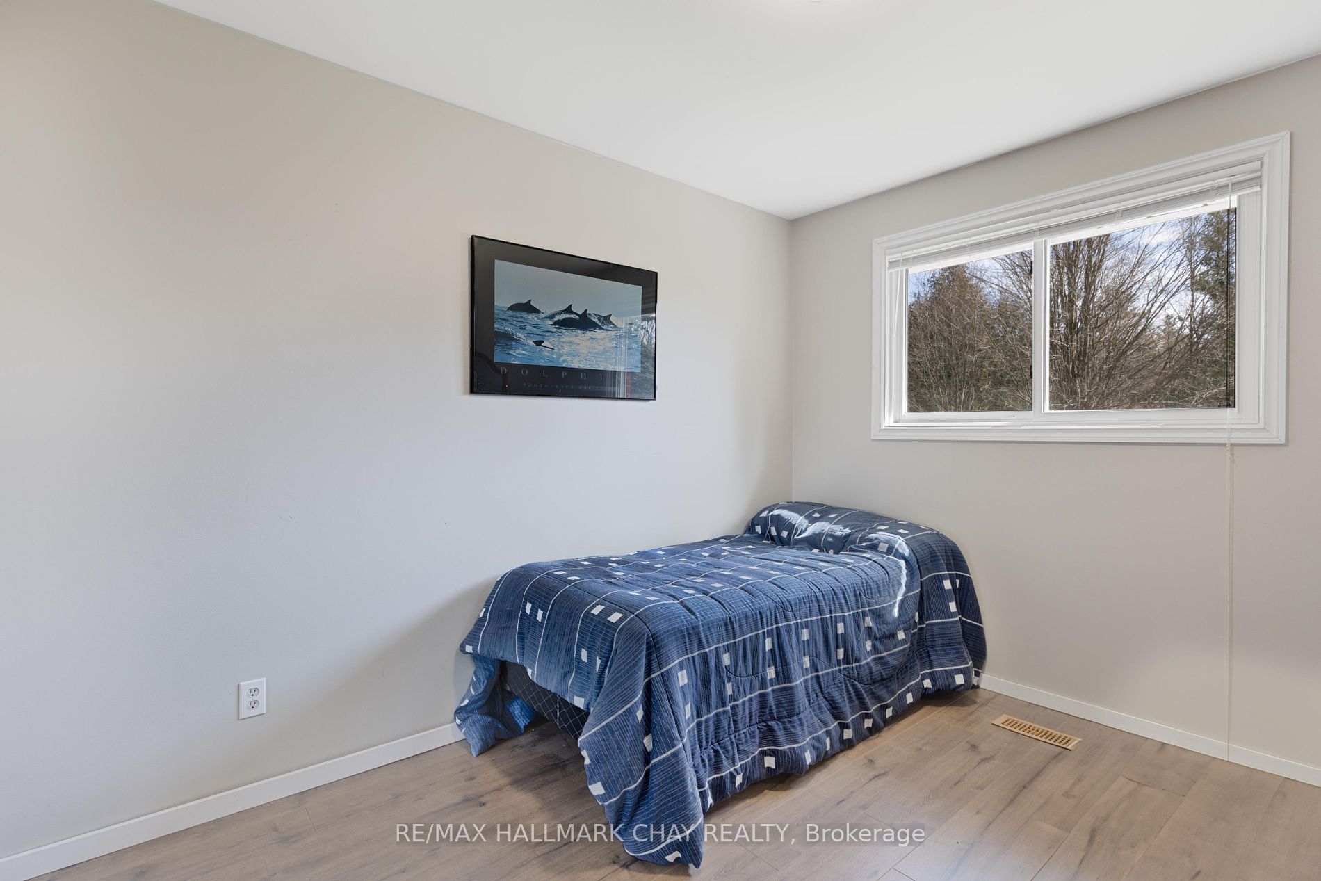 3151 25th Sideroad