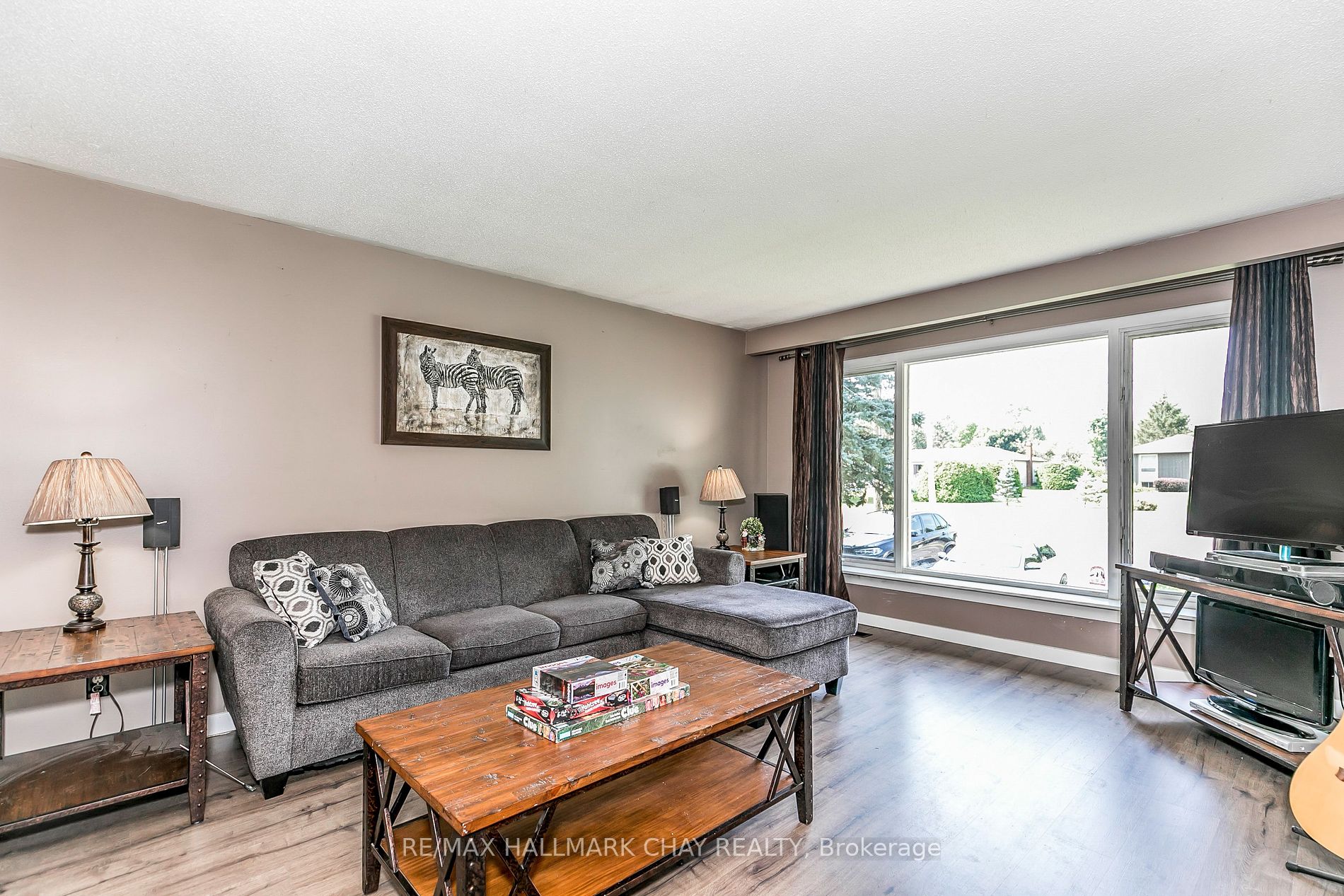 3151 25th Sideroad