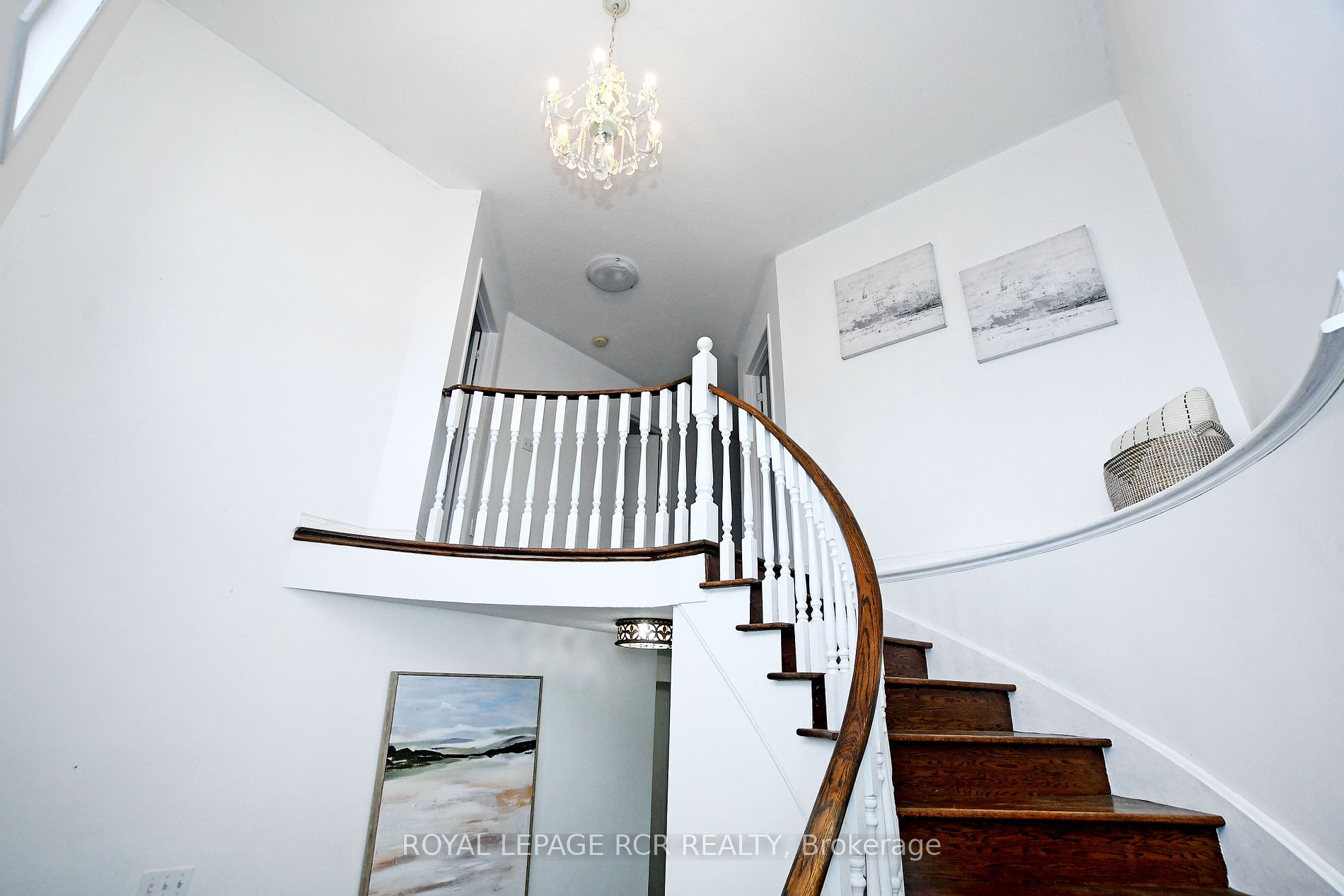 38 Delattaye Avenue