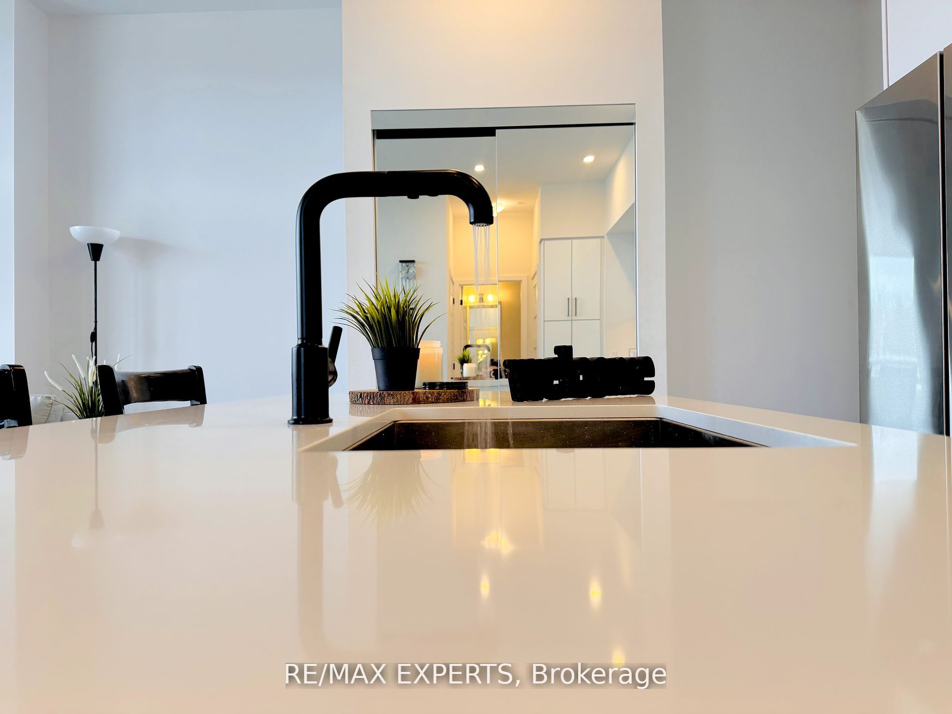 415 Sea Ray Avenue, #105