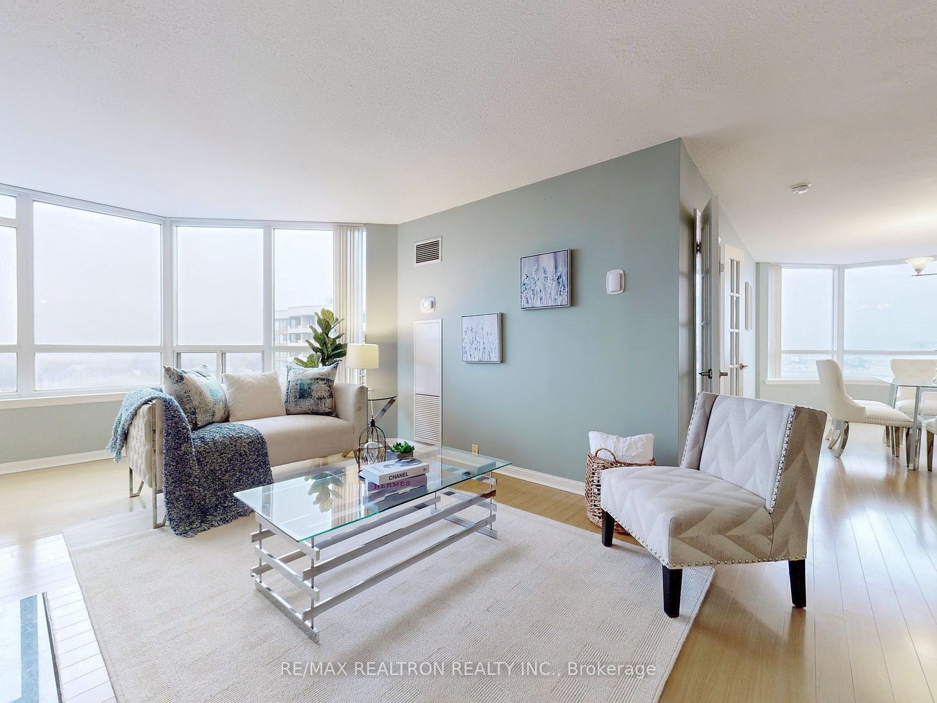 610 Bullock Dr, #1015