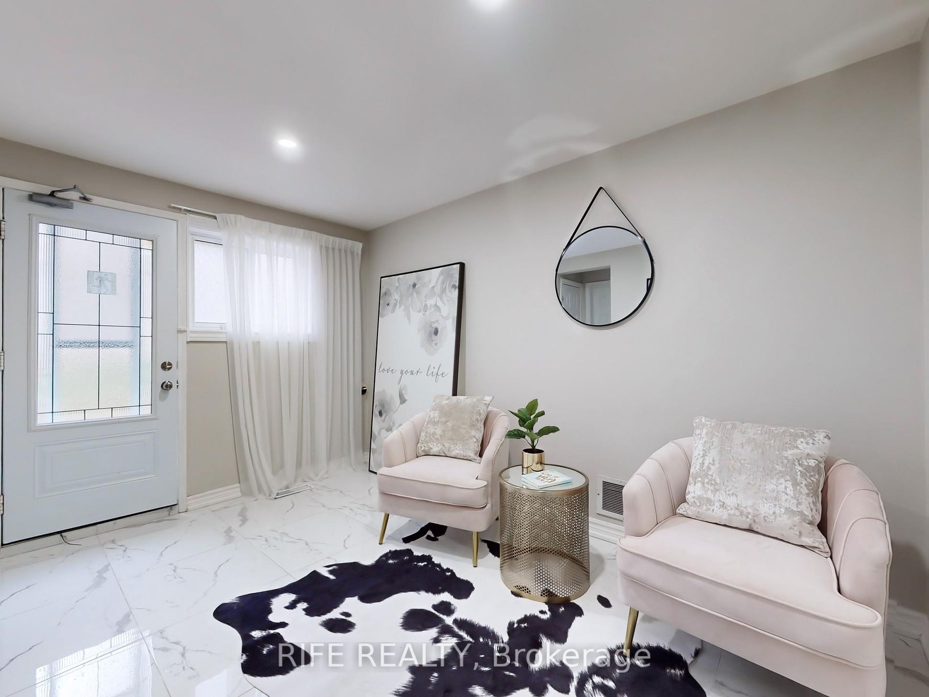12 Sherwood Forest Drive