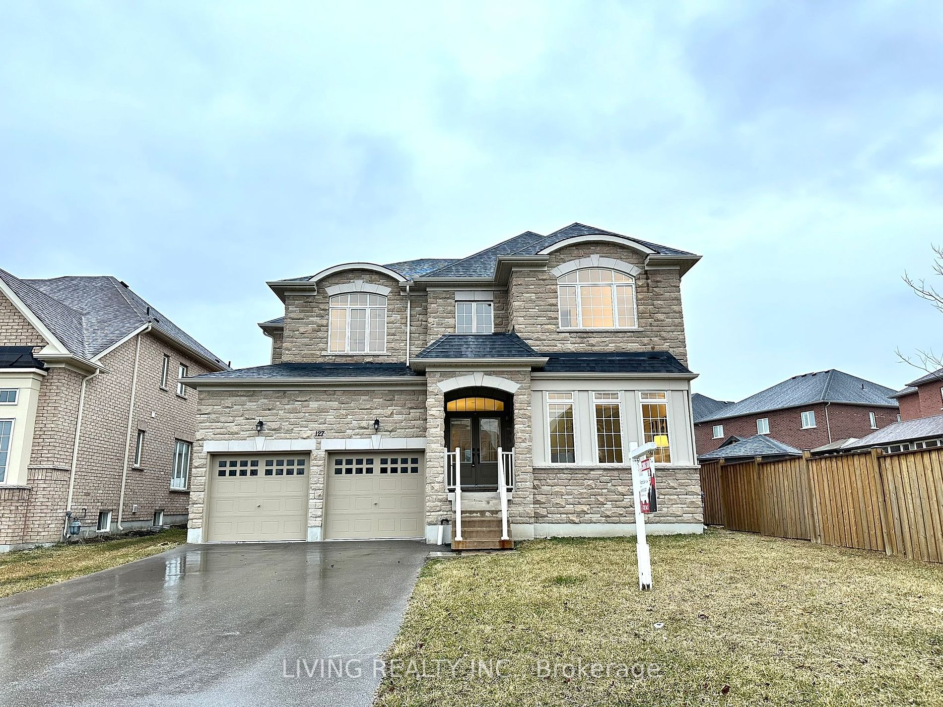 127 Copeland Crescent