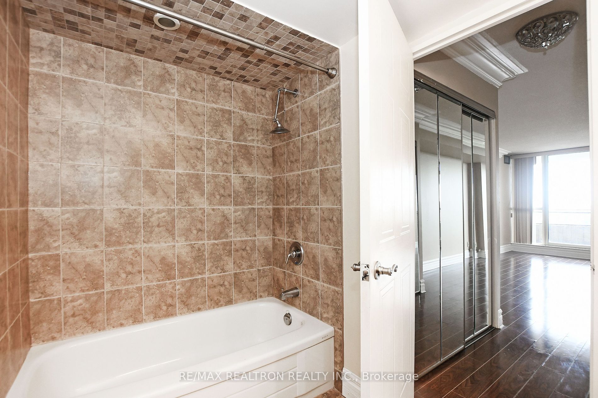 32 Clarissa Dr, #1524