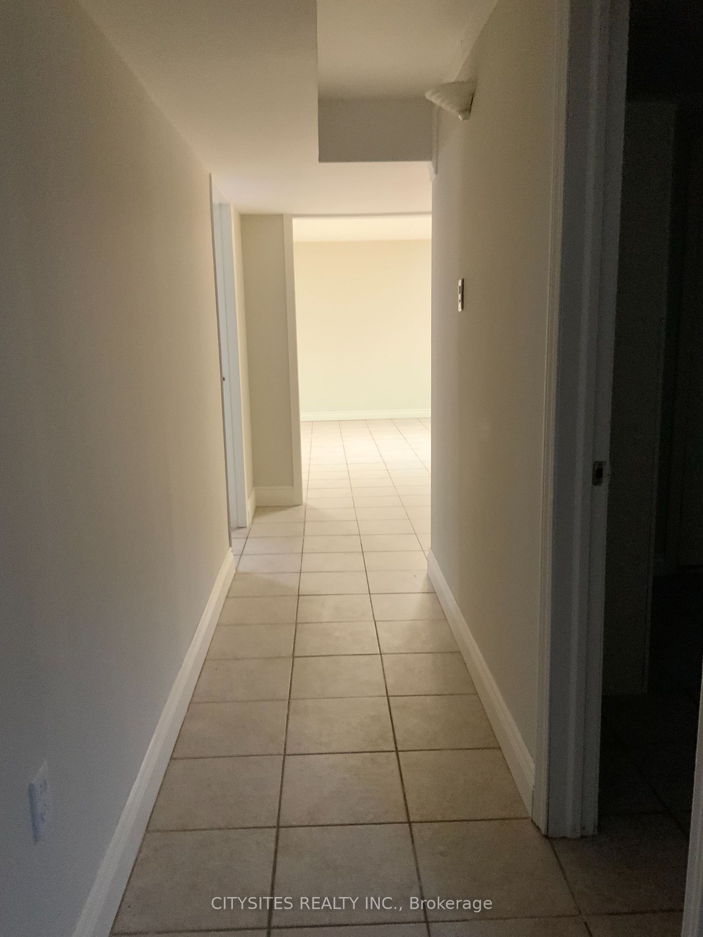 89 Bond Crescent