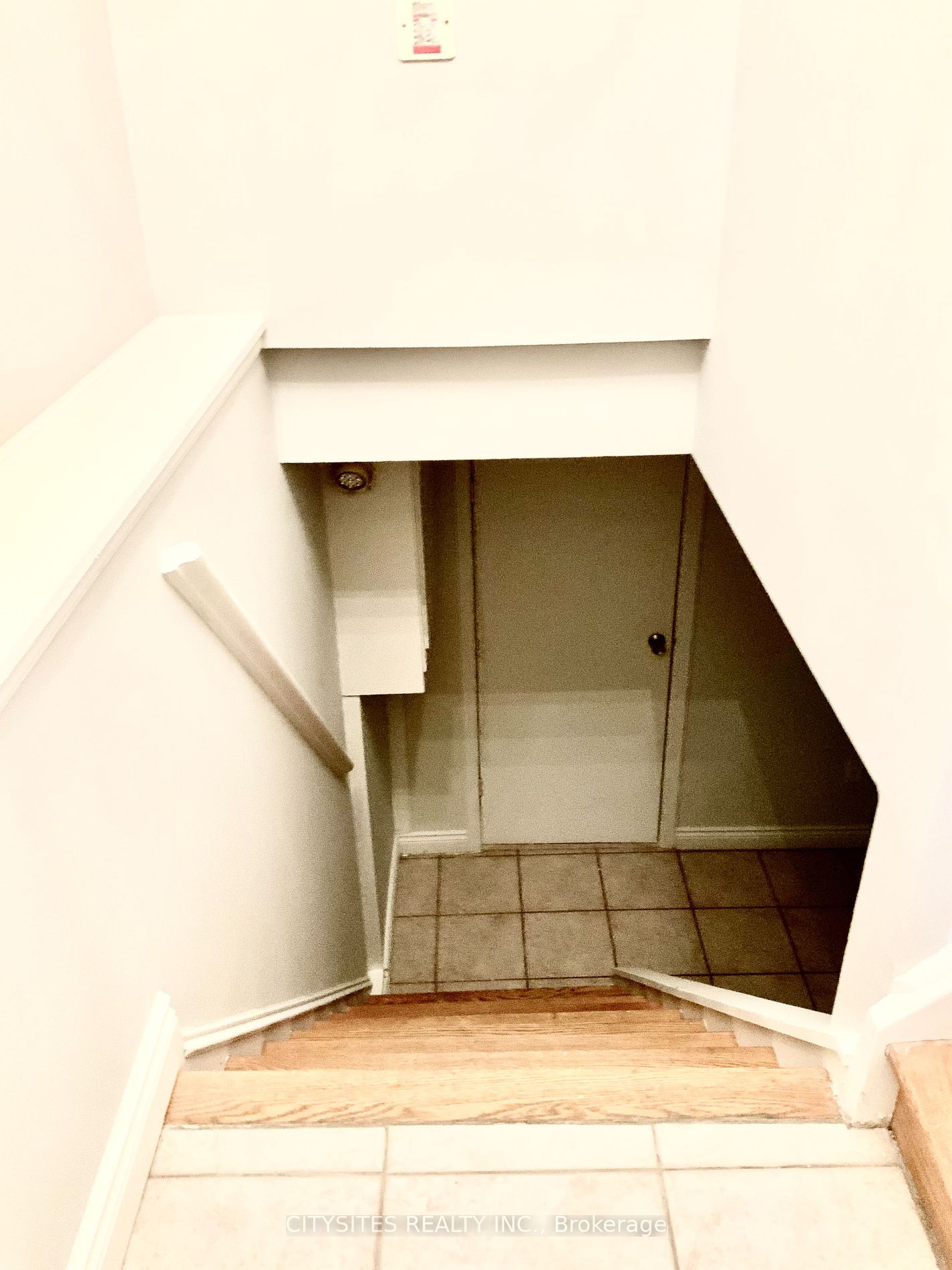 89 Bond Crescent