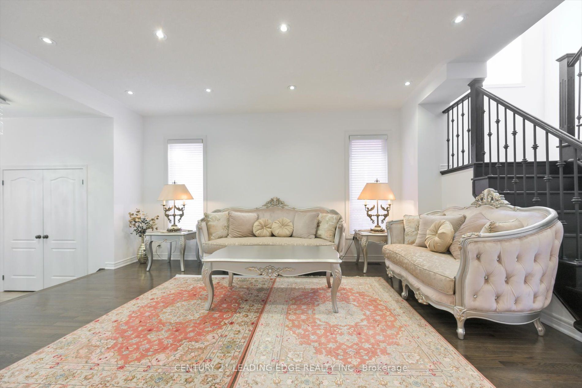 18 Kerr Lane