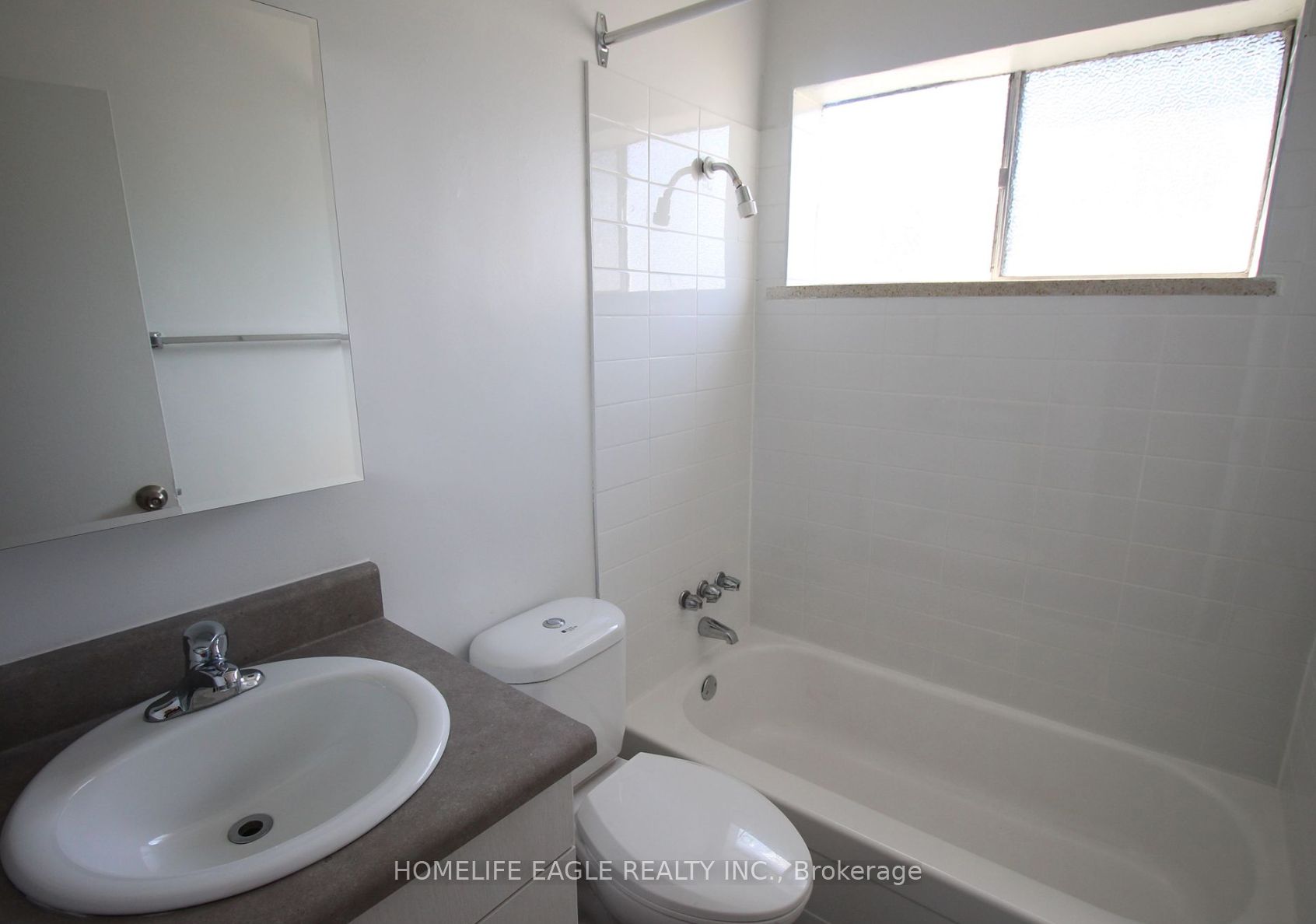 165 Colborne Ave, #405