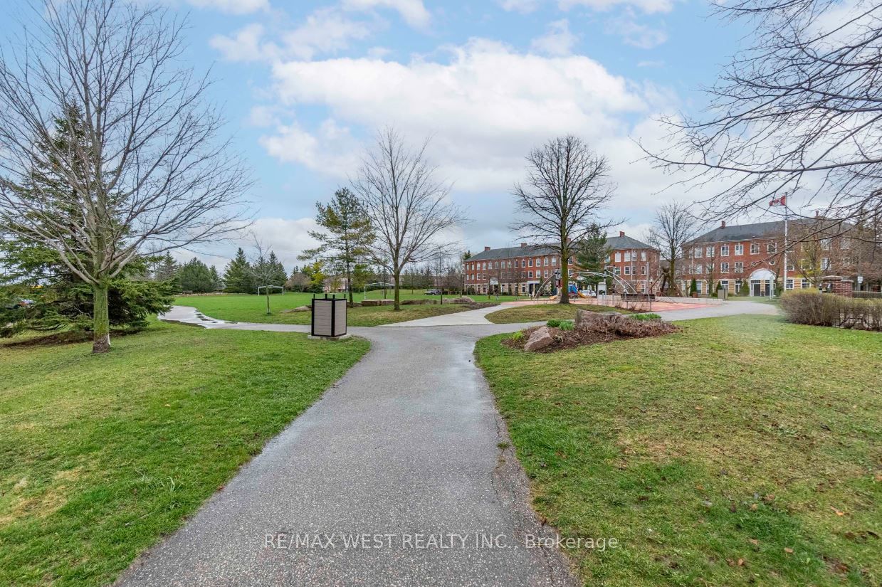 180 John West Way, #324