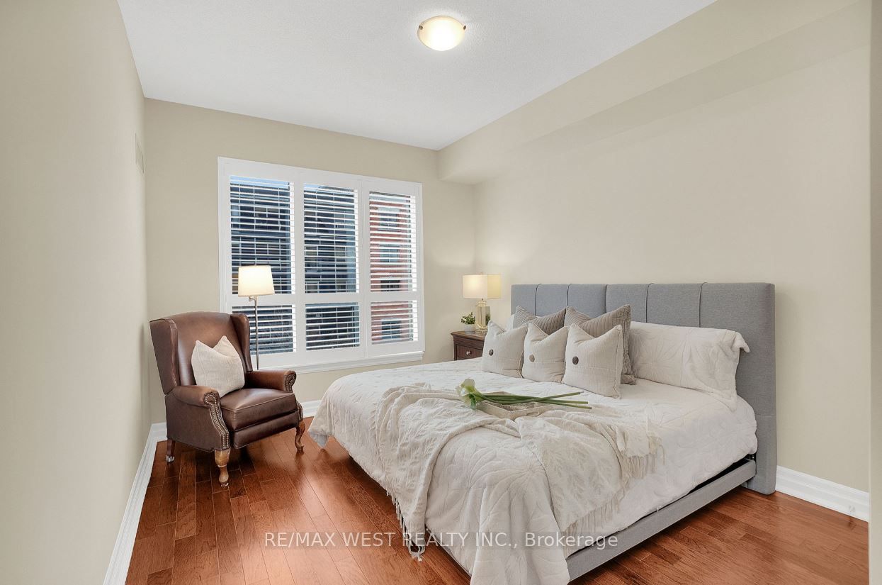180 John West Way, #324