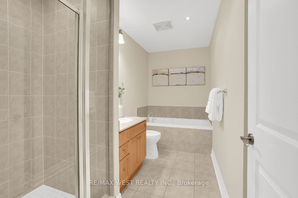 180 John West Way, #324