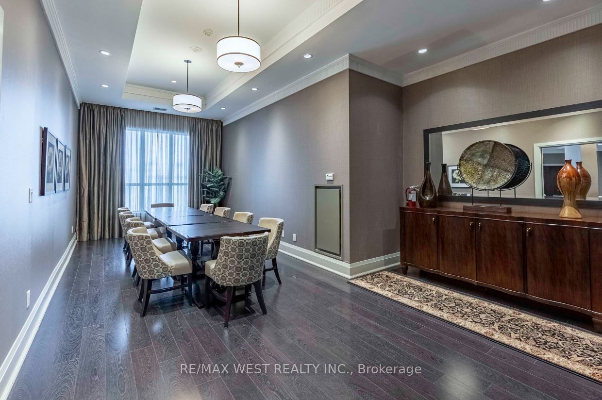 180 John West Way, #324