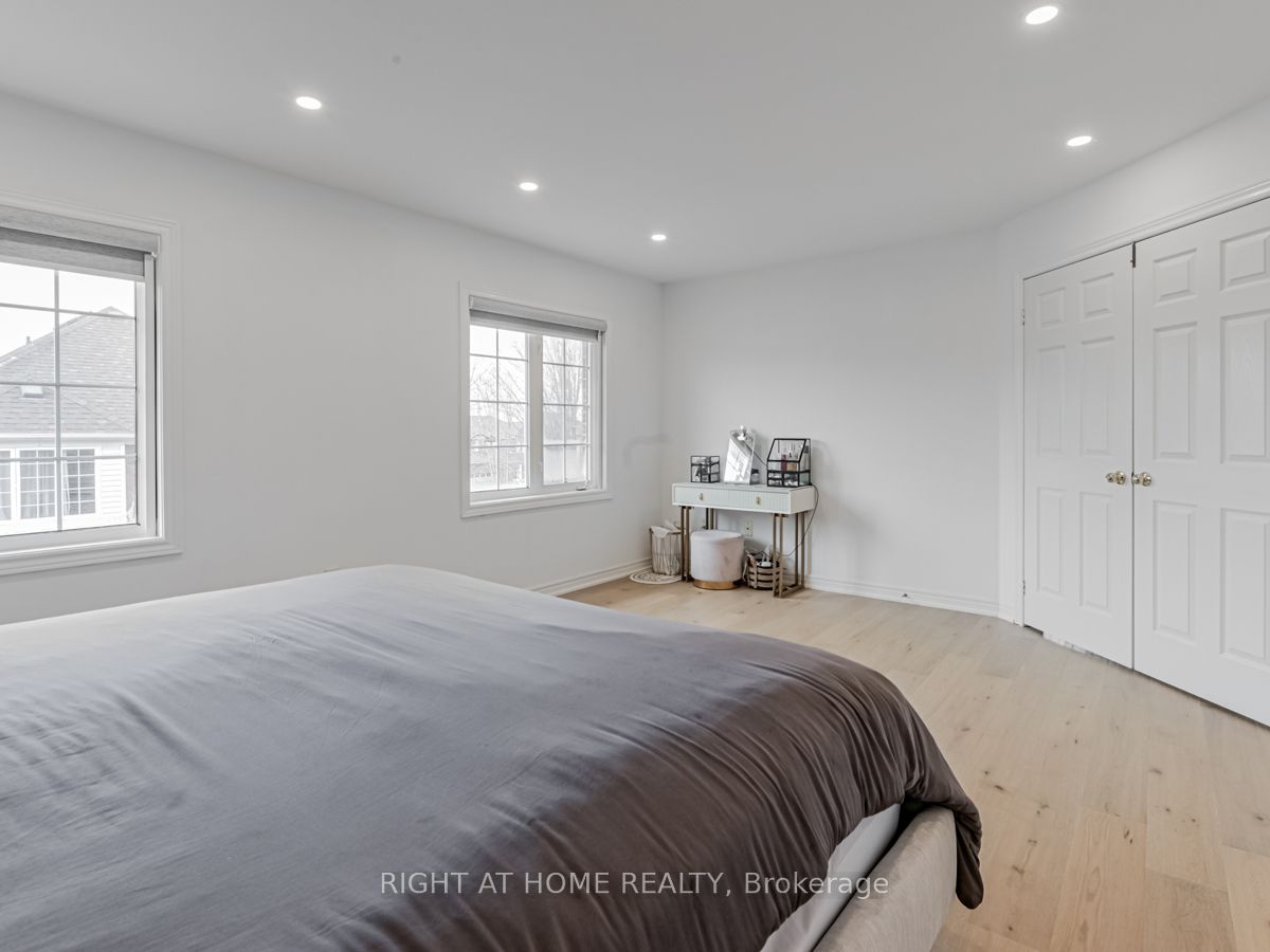30 Pinecrest Street