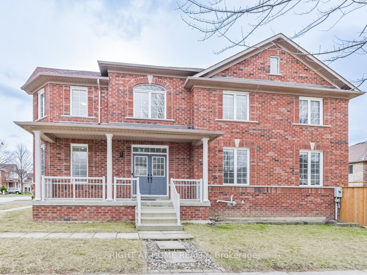 30 Pinecrest Street