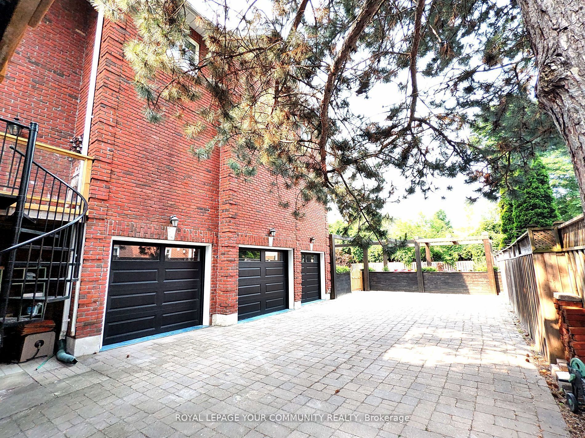 253 Carlton Road