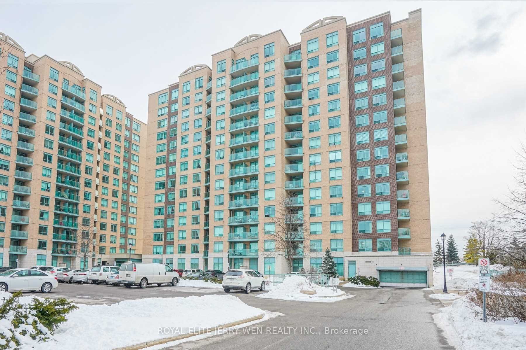 23 Oneida Crescent #708