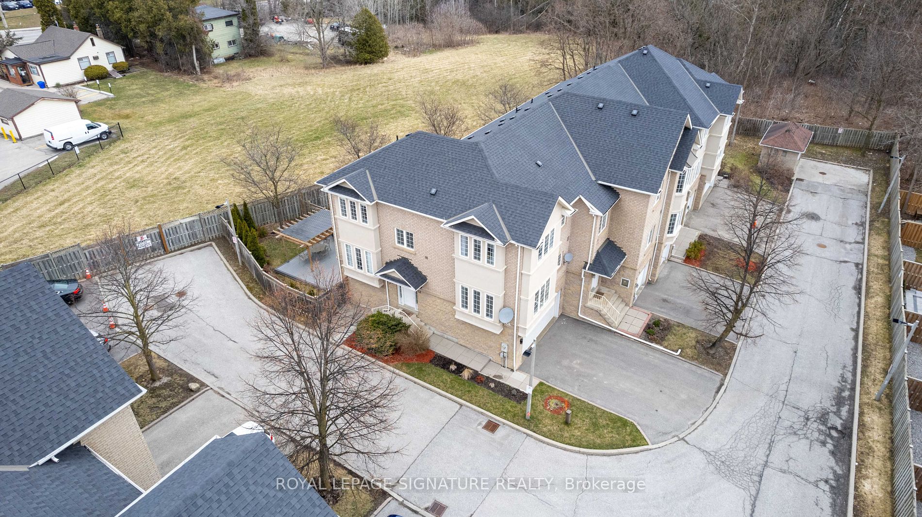 10719 Bathurst Street, #12