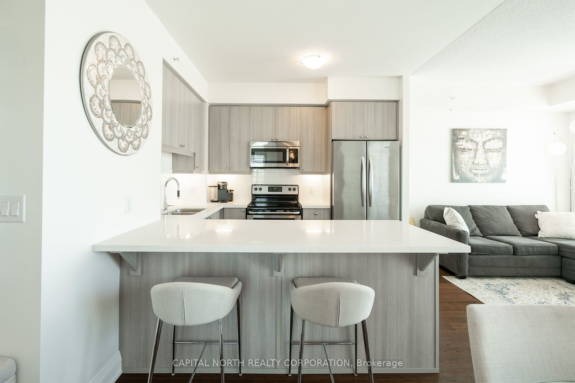 24 Woodstream Blvd, #416