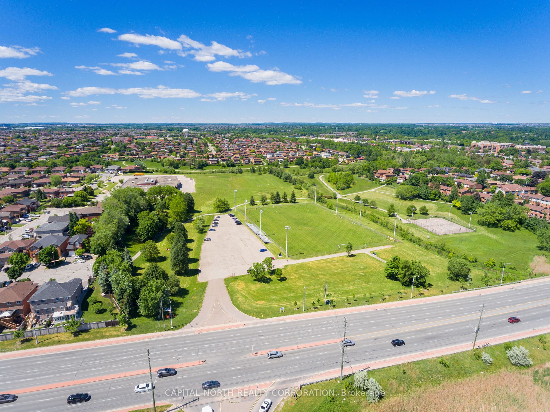 24 Woodstream Blvd, #416