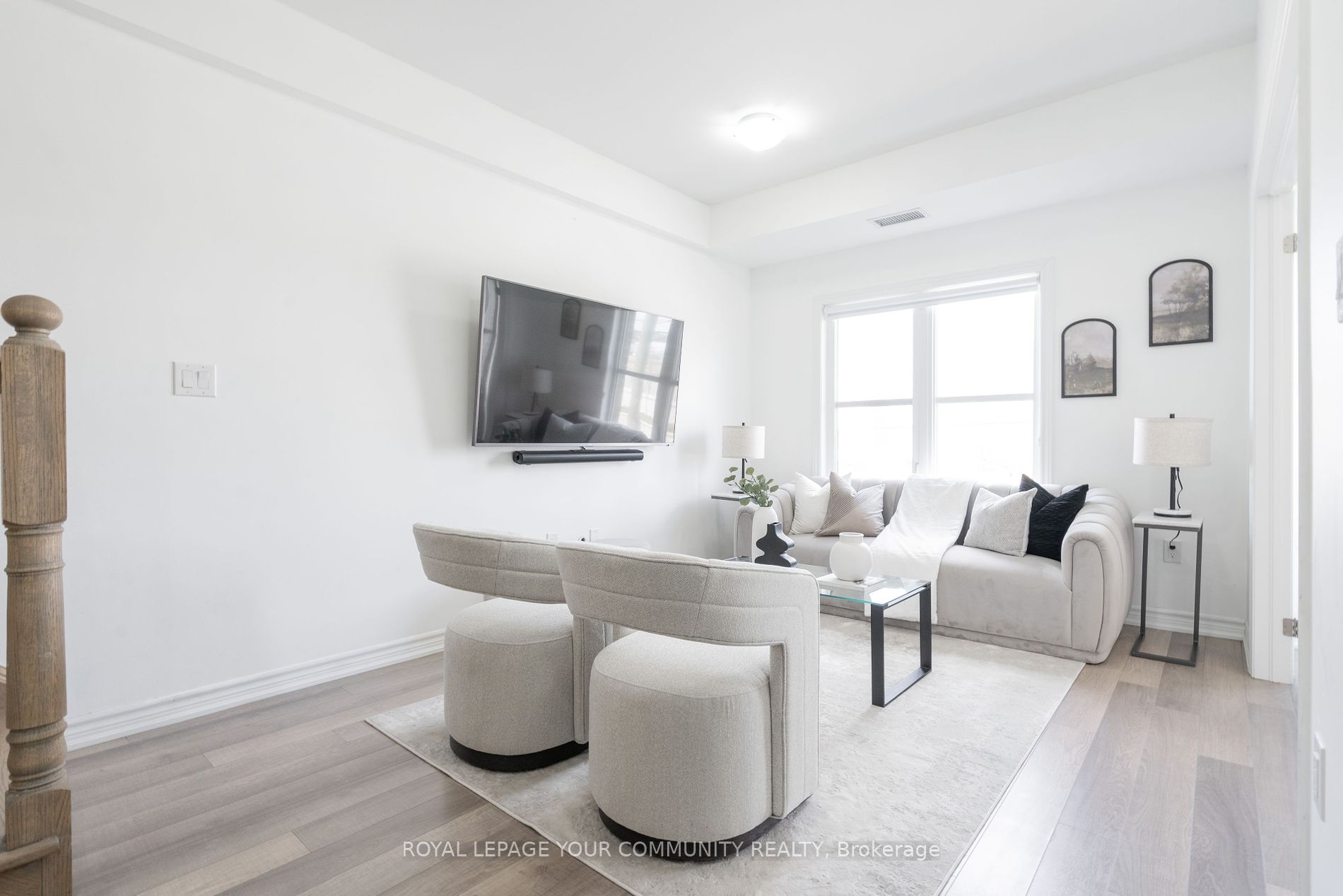 3865 Major Mackenzie Drive W #216