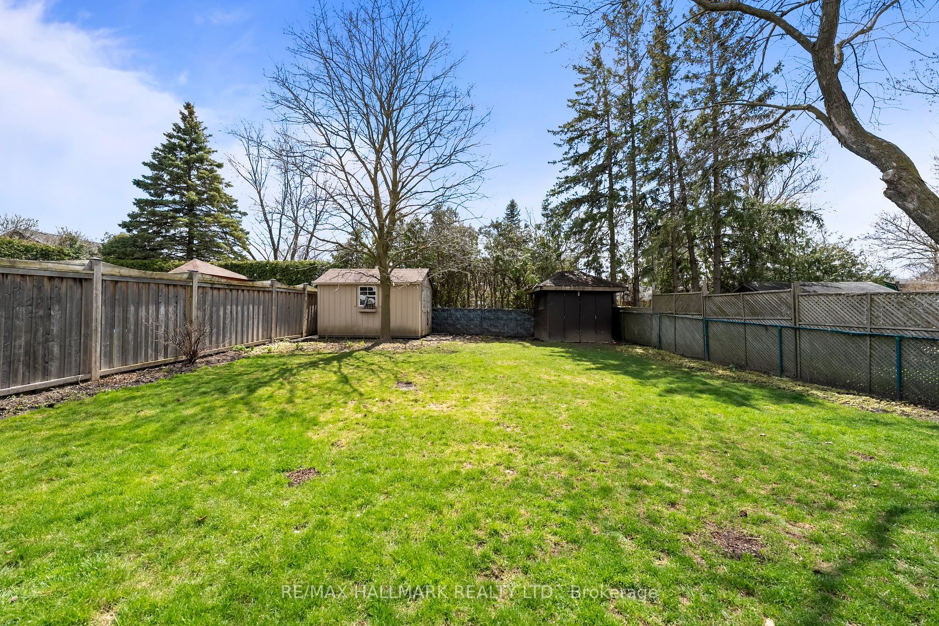 126 Thicketwood Boulevard