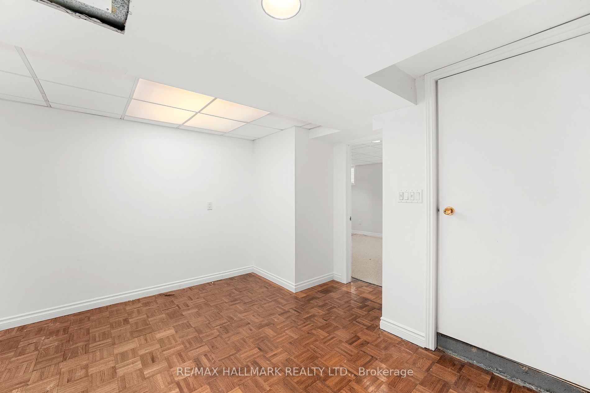 126 Thicketwood Boulevard
