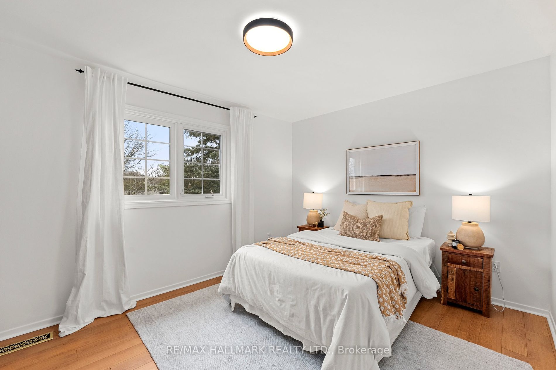 126 Thicketwood Boulevard